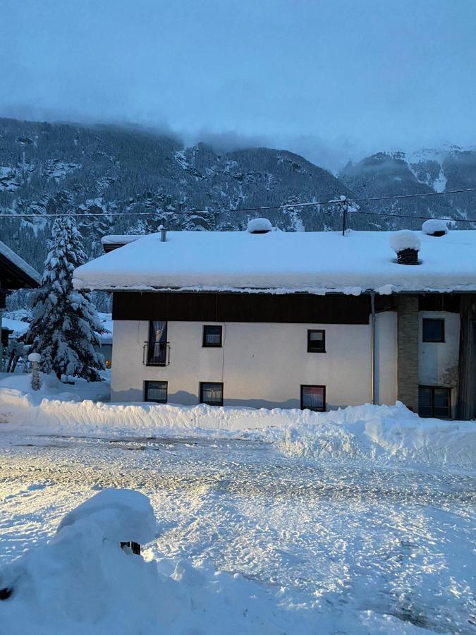 Der Grosse Stadl Längenfeld Esterno foto